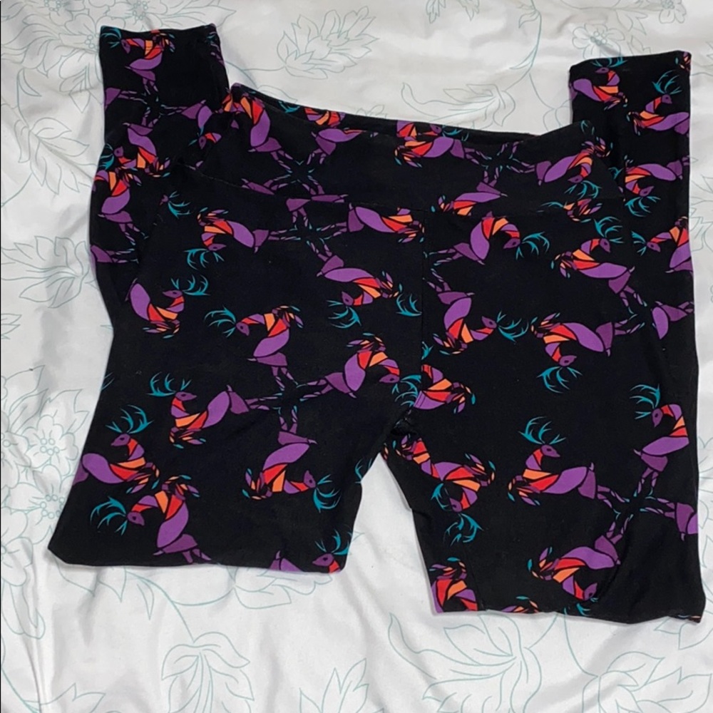 Lularoe leggings 🦌